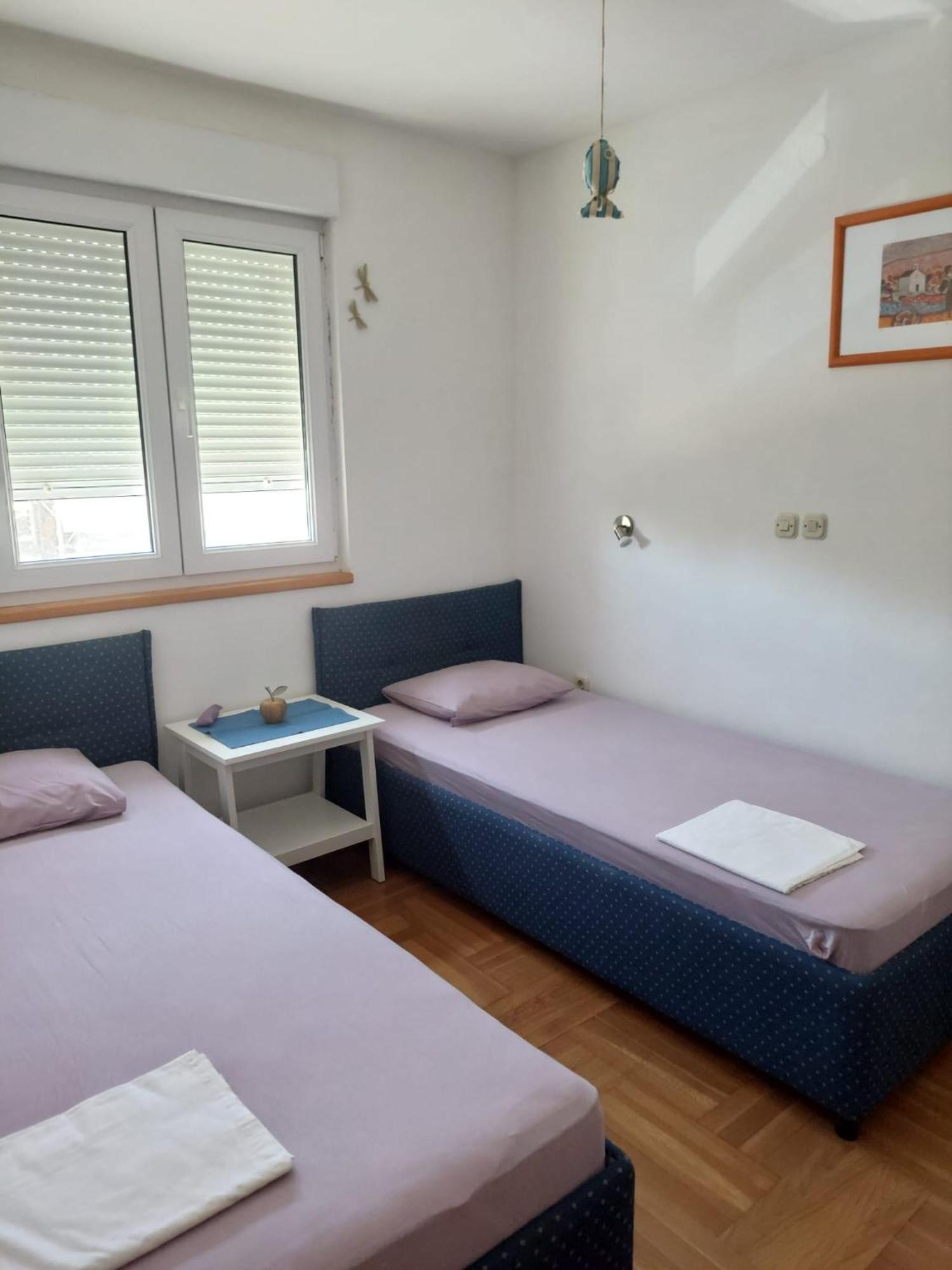 Dedic Apartment 돈제페트레케인 외부 사진